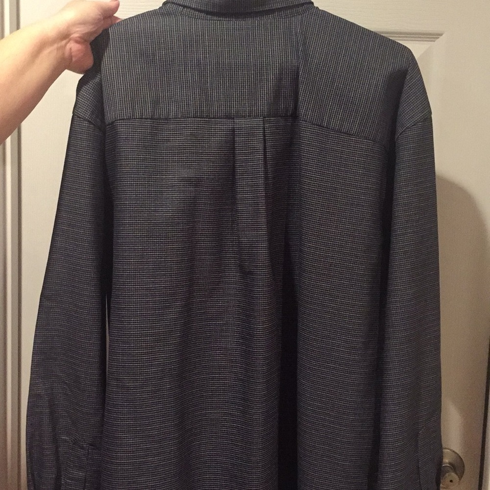 Shirt - Picture 3 of 3